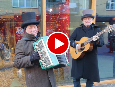 De Beste Stuurlui als Dickens duo video © www.oudhollandsentertainment.nl