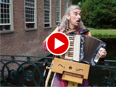 Muzikale Nar video © www.oudhollandsentertainment.nl